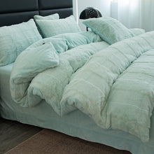 Load image into Gallery viewer, Rabbit Faux Fur Quilt Cover Set - Green