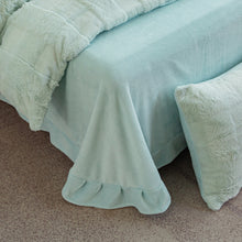 Load image into Gallery viewer, Rabbit Faux Fur Quilt Cover Set - Green