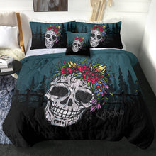 Load image into Gallery viewer, Skeleton Skull Coverlet