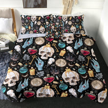 Load image into Gallery viewer, Skeleton Skull Coverlet