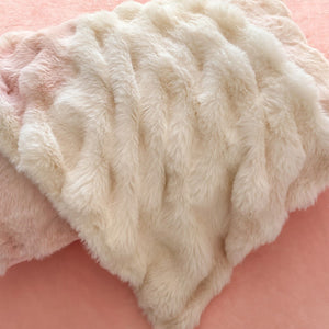 Sculpted Faux Fur Quilt Cover set