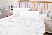 Load image into Gallery viewer, Teddy Fleece Sheet Set - White