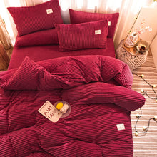Load image into Gallery viewer, Soft Corduroy Velvet Fleece Quilt Cover Set - Red