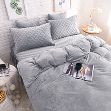 Load image into Gallery viewer, Velvet Fleece Quilt Cover Set - Grey