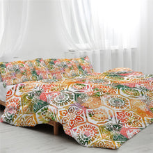 Load image into Gallery viewer, Mandala Quilt Cover Set - Summer Days