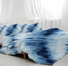 Load image into Gallery viewer, Rainbow Blue Tie Dye Quilt Cover Bedding Set
