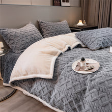 Load image into Gallery viewer, Pineapple Fleece Quilt Cover Set - Grey