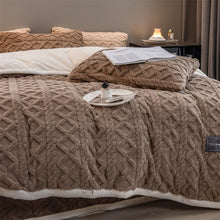 Load image into Gallery viewer, Pineapple Fleece Quilt Cover Set - Coffee