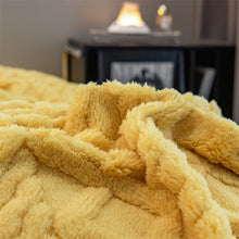 Load image into Gallery viewer, Pineapple Fleece Quilt Cover Set - Yellow