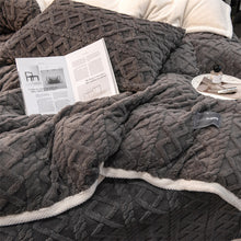 Load image into Gallery viewer, Pineapple Fleece Quilt Cover Set - Charcoal