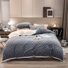 Load image into Gallery viewer, Pineapple Fleece Quilt Cover Set - Grey