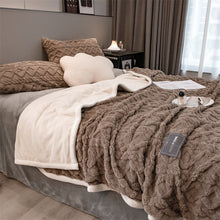 Load image into Gallery viewer, Pineapple Fleece Blanket - Coffee