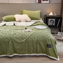 Load image into Gallery viewer, Pineapple Fleece Blanket - Green