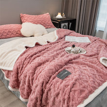 Load image into Gallery viewer, Pineapple Fleece Blanket - Pink