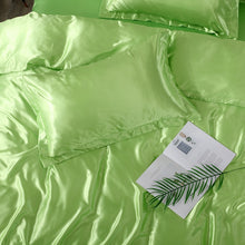 Load image into Gallery viewer, Satin Bedding Set - Lime Green