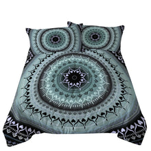 Load image into Gallery viewer, Mandala Summer Comforter Coverlet - Life