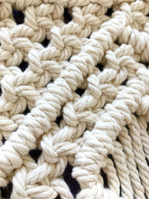 Load image into Gallery viewer, Macrame Wall Hanging Retangle