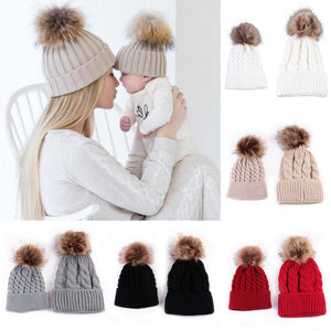 2pcs set Pom Pom Mother and Baby Knitted Hats