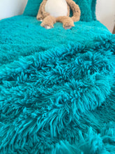Load image into Gallery viewer, Fluffy Quilt Cover Set - Teal - CLEARANCE