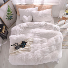 Load image into Gallery viewer, Fluffy Faux Mink &amp; Velvet Fleece Quilt Cover Set - Pure White