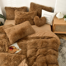 Load image into Gallery viewer, Fluffy Faux Mink &amp; Velvet Fleece Quilt Cover Set - Brown