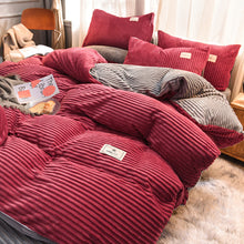 Load image into Gallery viewer, Soft Corduroy Velvet Fleece Quilt Cover Set - Grey Rose Fantasy