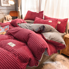 Load image into Gallery viewer, Soft Corduroy Velvet Fleece Quilt Cover Set - Grey Rose Fantasy