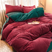 Load image into Gallery viewer, Soft Corduroy Velvet Fleece Quilt Cover Set - Green Rose Fantasy