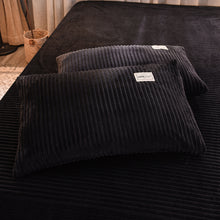 Load image into Gallery viewer, Soft Corduroy Velvet Fleece Quilt Cover Set - Black