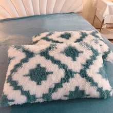 Load image into Gallery viewer, Fluffy Faux Mink &amp; Velvet Fleece Quilt Cover Set - Diamond
