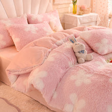 Load image into Gallery viewer, Fluffy Faux Mink &amp; Velvet Fleece Quilt Cover Set - Flower