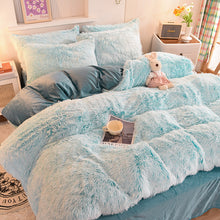 Load image into Gallery viewer, Fluffy Faux Mink &amp; Velvet Fleece Quilt Cover Set - Blue white