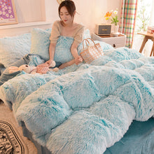Load image into Gallery viewer, Fluffy Faux Mink &amp; Velvet Fleece Quilt Cover Set - Blue white