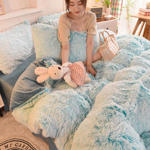 Load image into Gallery viewer, Fluffy Faux Mink &amp; Velvet Fleece Quilt Cover Set - Blue white