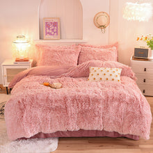Load image into Gallery viewer, Fluffy Quilt Comforter - Marble &amp; Animal Print Colours