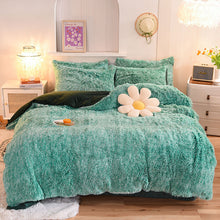 Load image into Gallery viewer, Fluffy Faux Mink &amp; Velvet Fleece Quilt Cover Set - Green White