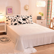 Load image into Gallery viewer, Fluffy Faux Mink &amp; Velvet Fleece Quilt Cover Set - Cow