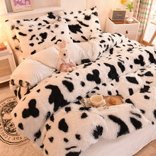 Load image into Gallery viewer, Fluffy Faux Mink &amp; Velvet Fleece Quilt Cover Set - Cow