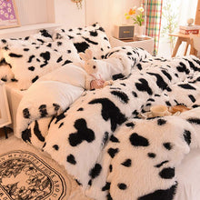 Load image into Gallery viewer, Fluffy Faux Mink &amp; Velvet Fleece Quilt Cover Set - Cow