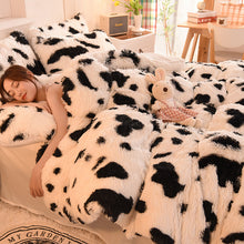 Load image into Gallery viewer, Fluffy Faux Mink &amp; Velvet Fleece Quilt Cover Set - Cow