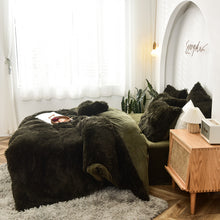 Load image into Gallery viewer, Fluffy Faux Mink &amp; Velvet Fleece Quilt Cover Set - Dark Green