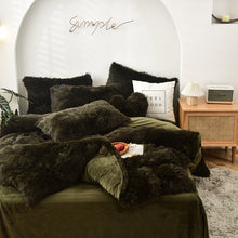 Load image into Gallery viewer, Fluffy Faux Mink &amp; Velvet Fleece Quilt Cover Set - Dark Green