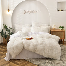 Load image into Gallery viewer, Fluffy Faux Mink &amp; Velvet Fleece Quilt Cover Set - Pure White