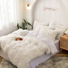 Load image into Gallery viewer, Fluffy Faux Mink &amp; Velvet Fleece Quilt Cover Set - Pure White
