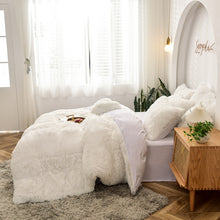Load image into Gallery viewer, Fluffy Faux Mink &amp; Velvet Fleece Quilt Cover Set - Pure White
