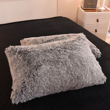 Load image into Gallery viewer, Fluffy Faux Mink &amp; Velvet Fleece Quilt Cover Set - Black white