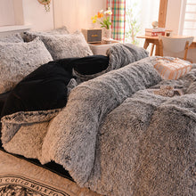 Load image into Gallery viewer, Fluffy Faux Mink &amp; Velvet Fleece Quilt Cover Set - Black white