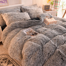 Load image into Gallery viewer, Fluffy Faux Mink &amp; Velvet Fleece Quilt Cover Set - Black white