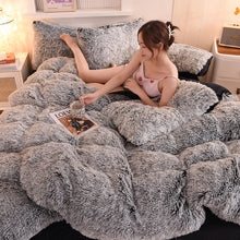 Load image into Gallery viewer, Fluffy Faux Mink &amp; Velvet Fleece Quilt Cover Set - Black white