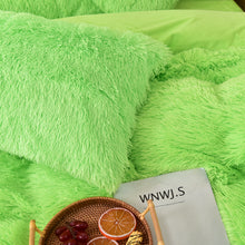 Load image into Gallery viewer, Fluffy Faux Mink &amp; Velvet Fleece Quilt Cover Set - Lime Green